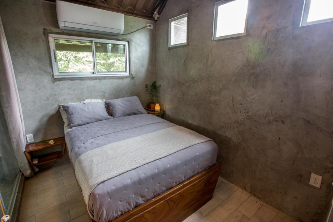 Breathe Healing & Wellness Hotel กัมบูตัล ภายนอก รูปภาพ
