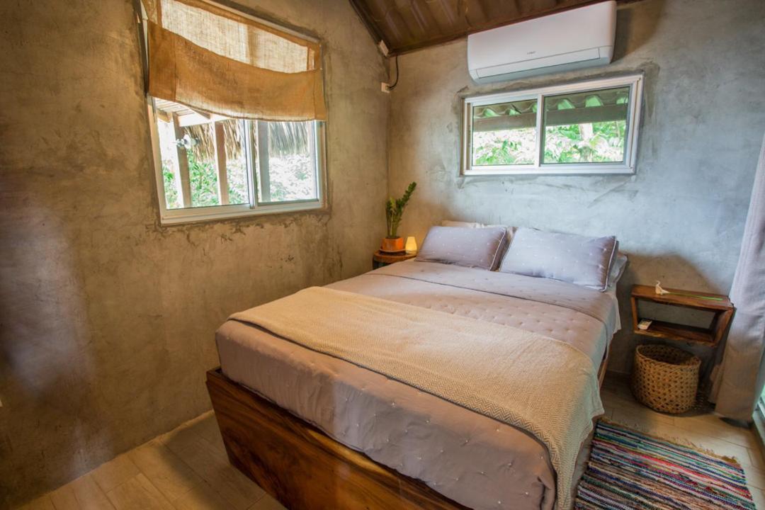 Breathe Healing & Wellness Hotel กัมบูตัล ภายนอก รูปภาพ